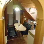 U Malse 12 Apartament *